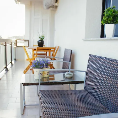 Blue Dream - 150m From The Sea